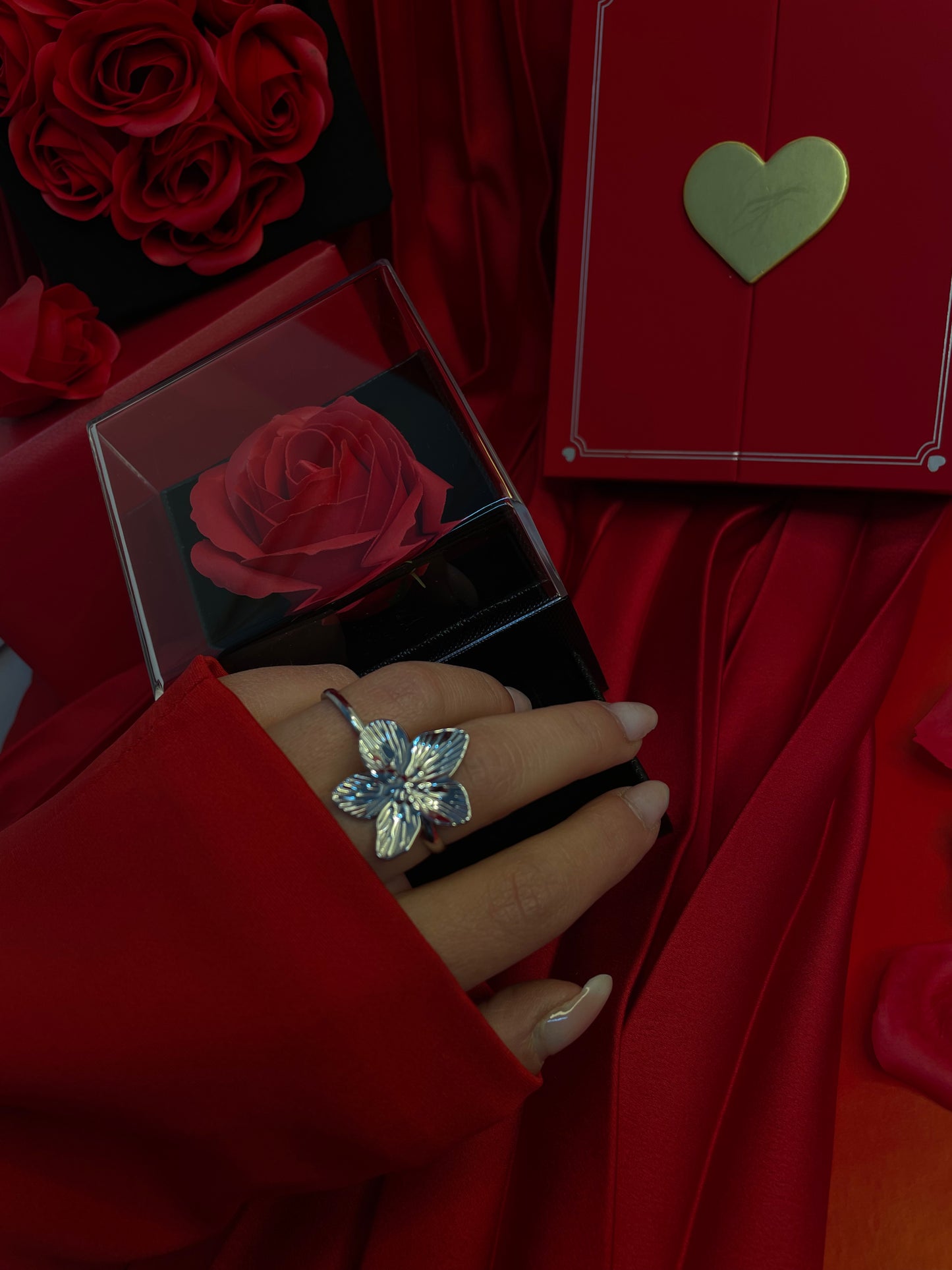 Anello Flower
