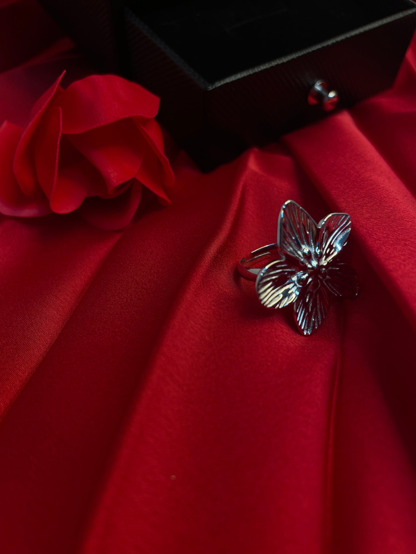 Anello Flower