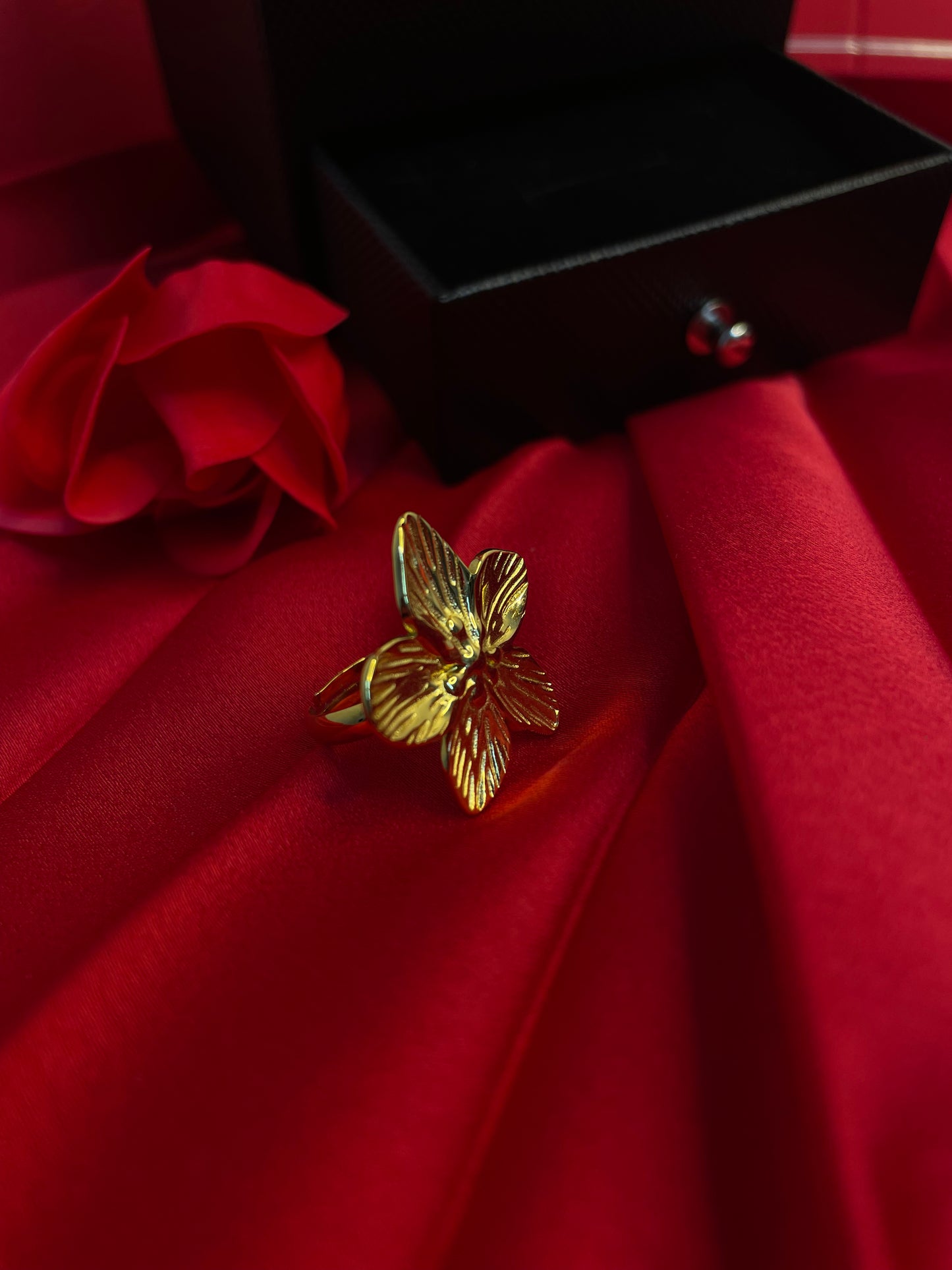 Anello Flower